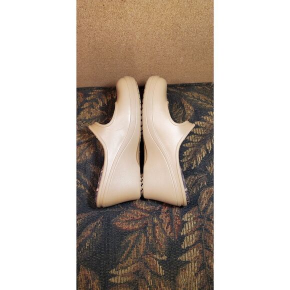 CROCS Women’s Gold and Espresso Frances Wedge Sandals Size 7 - Picture 3 of 8